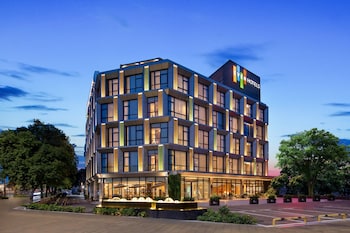 even hotel shenzhen nanshan an ihg hotel