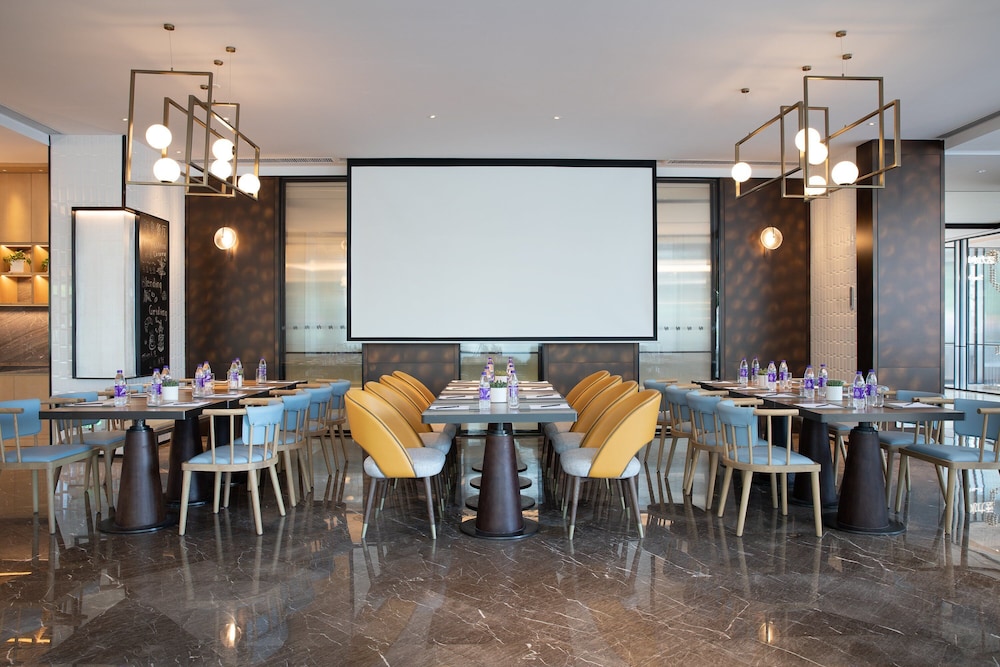 even hotel shenzhen nanshan an ihg hotel