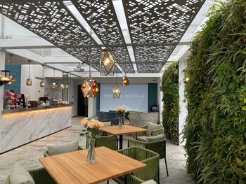 even hotel shenzhen nanshan an ihg hotel