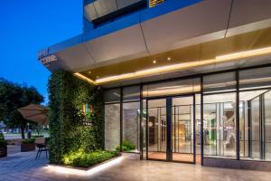 even hotel shenzhen nanshan an ihg hotel