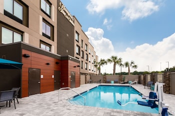 Hampton Inn & Suites Alachua I-75,Gainesville>>Alachua,3 star