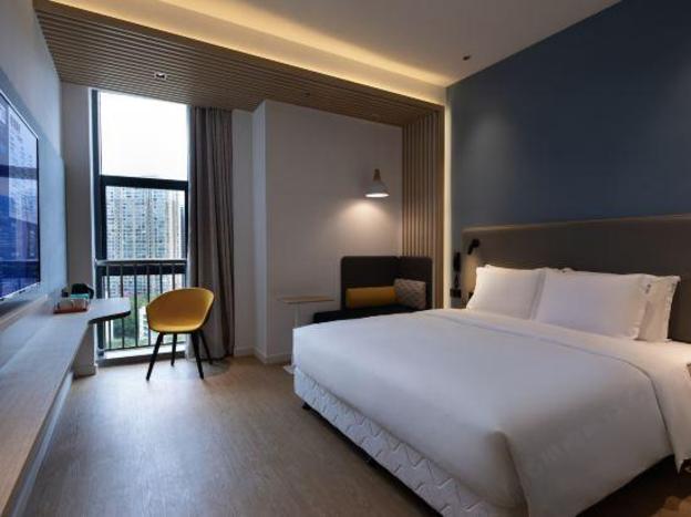 holiday inn express shenzhen north station an ihg hotel