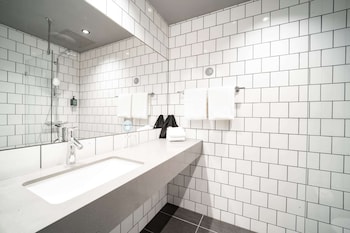 comfort hotel solna arenastaden