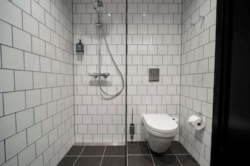 comfort hotel solna arenastaden