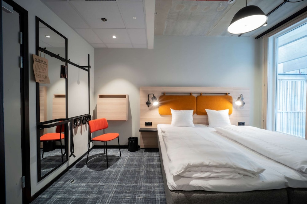 comfort hotel solna arenastaden