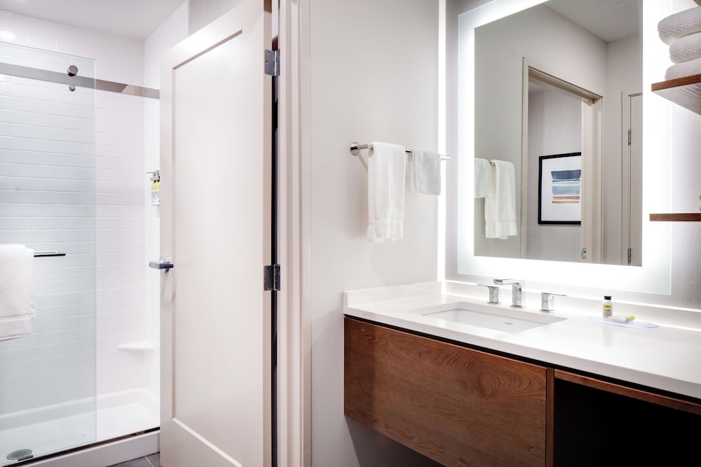 staybridge suites iowa city coralville an ihg hotel