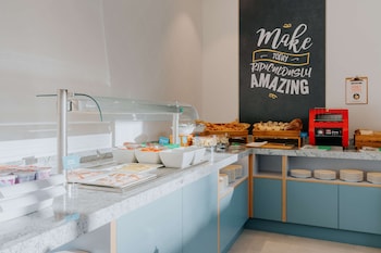 hampton by hilton warsaw reduta