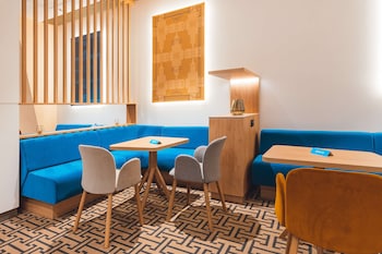 hampton by hilton warsaw reduta