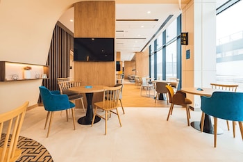 hampton by hilton warsaw reduta