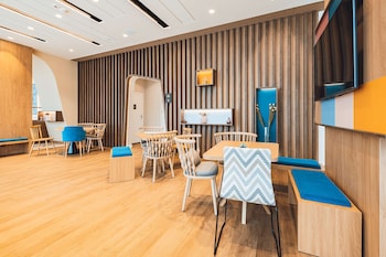 hampton by hilton warsaw reduta