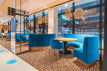 hampton by hilton warsaw reduta