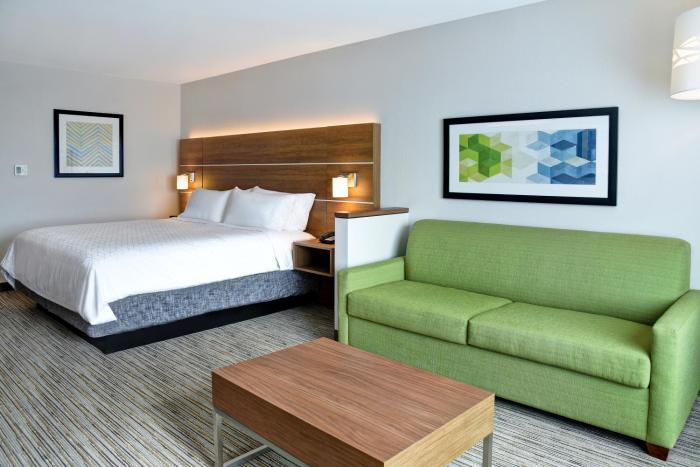 holiday inn express and suites ottawa an ihg hotel
