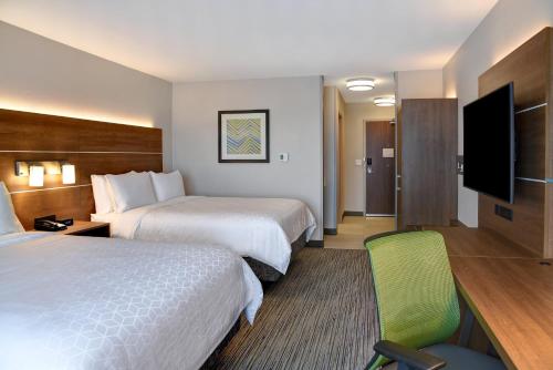 holiday inn express and suites ottawa an ihg hotel