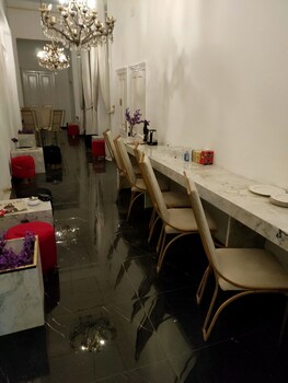 Velvet Hotel,Midan Talaat Harb>>Cairo,3 star