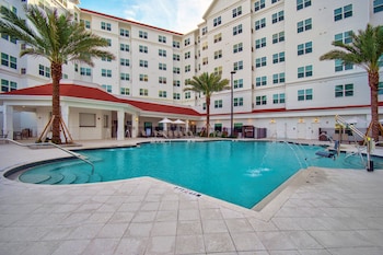 residence inn by marriott orlando flamingo crossing western entrance