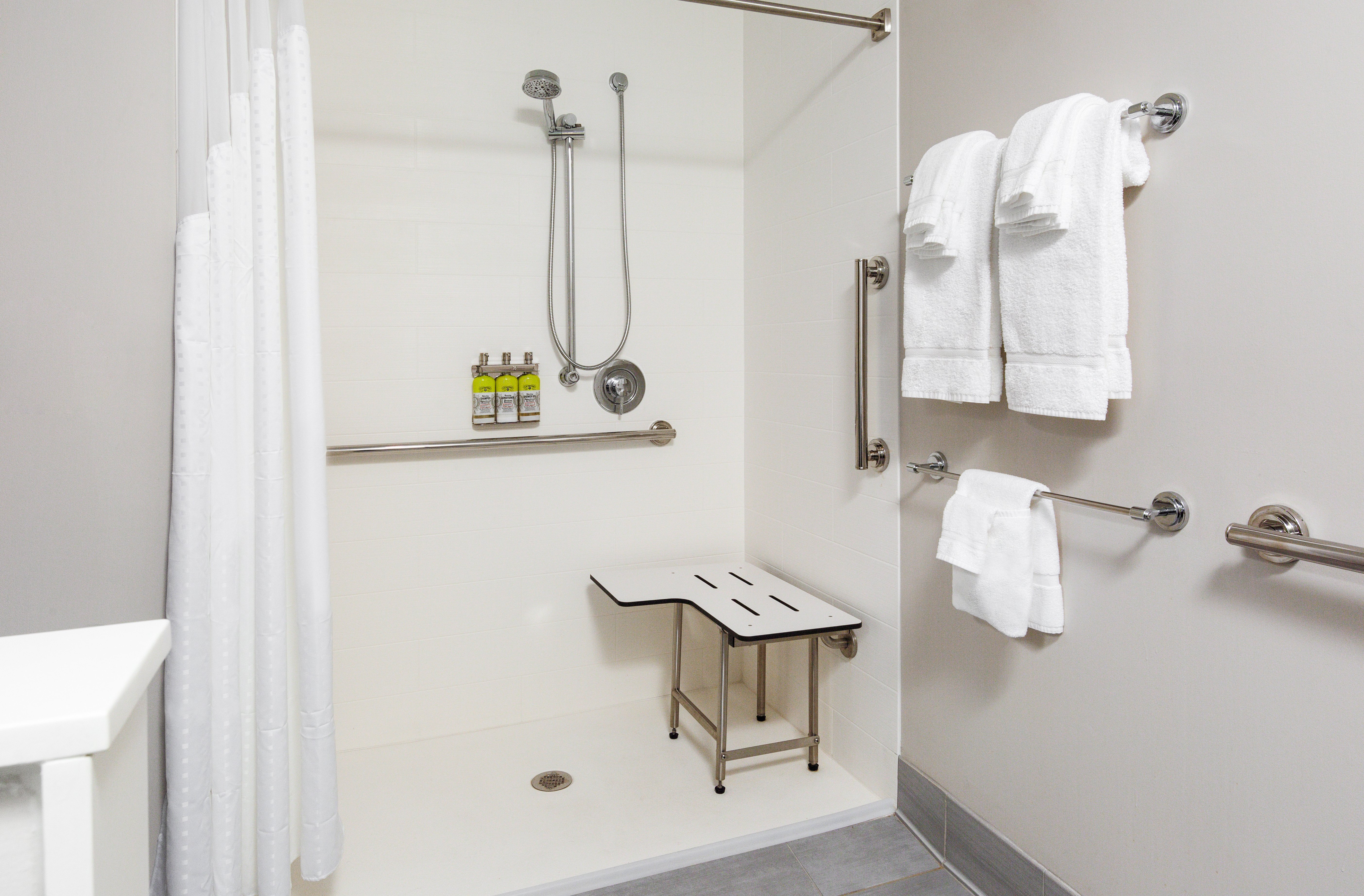 holiday inn express and suites sanford