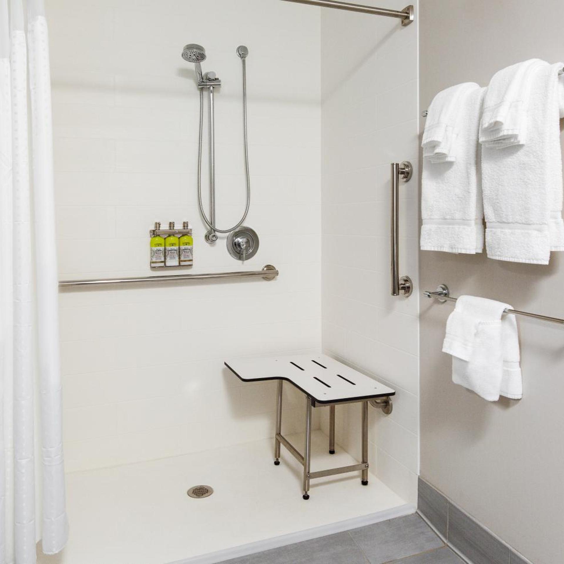holiday inn express and suites sanford