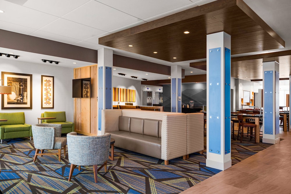 holiday inn express and suites sanford