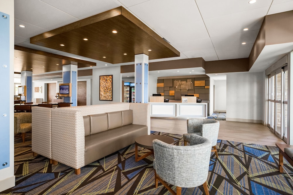 holiday inn express and suites sanford