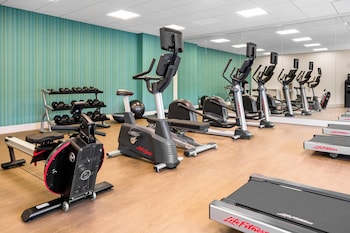 Holiday Inn Express & Suites Sanford,Lake Mary>>Heathrow,3 star
