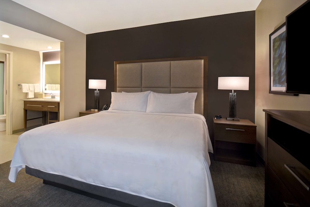 homewood suites by hilton orlando at flamingo crossings