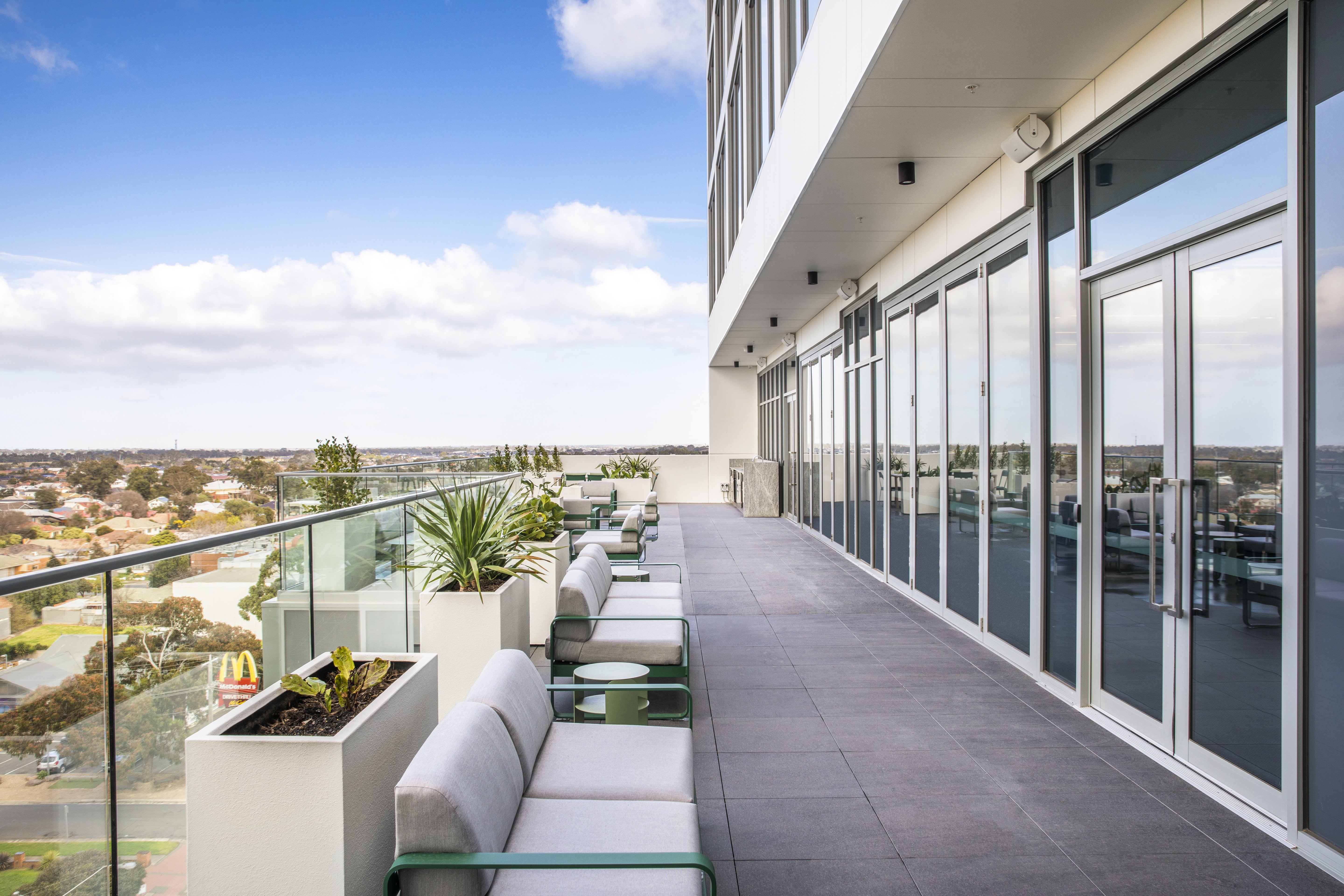 holiday inn werribee an ihg hotel