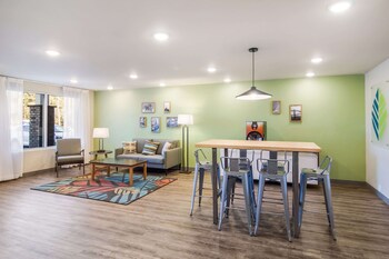 woodspring suites jacksonville campfield commons