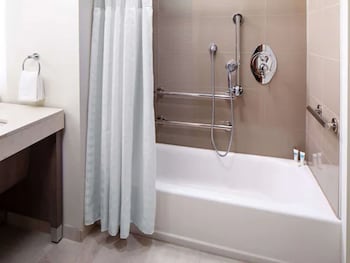 hyatt place north scottsdale