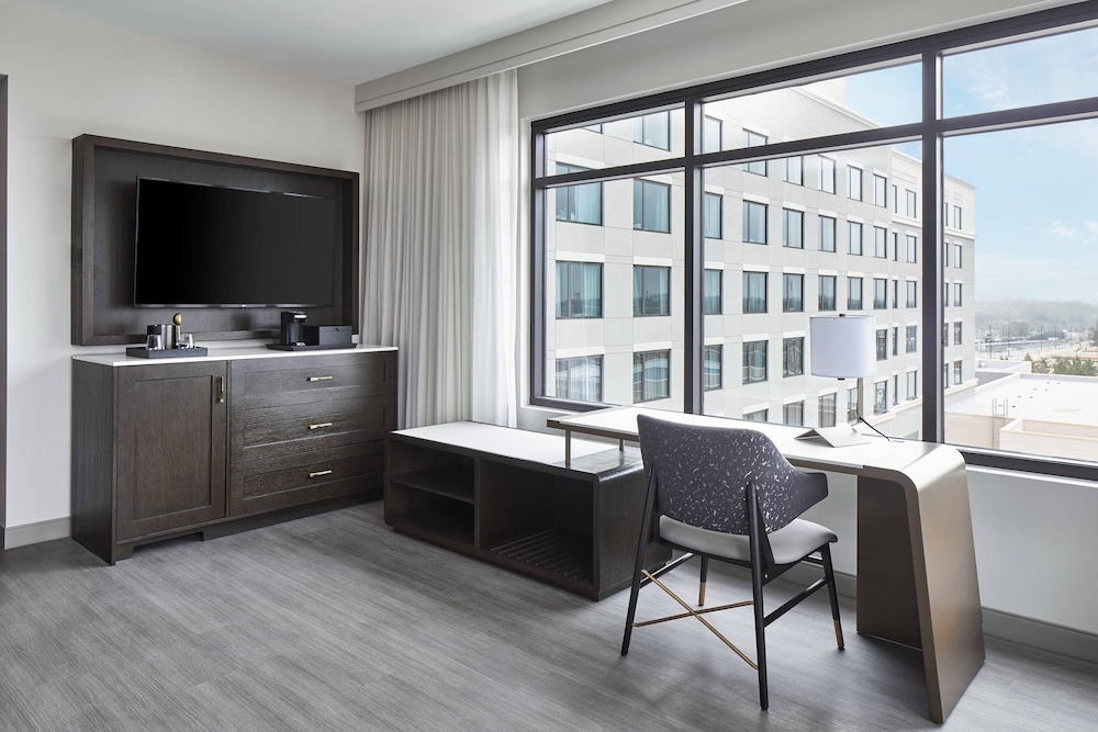 unc charlotte marriott hotel and conference center