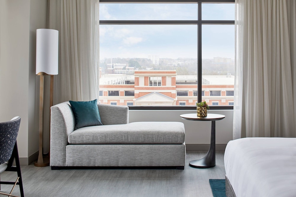 unc charlotte marriott hotel and conference center