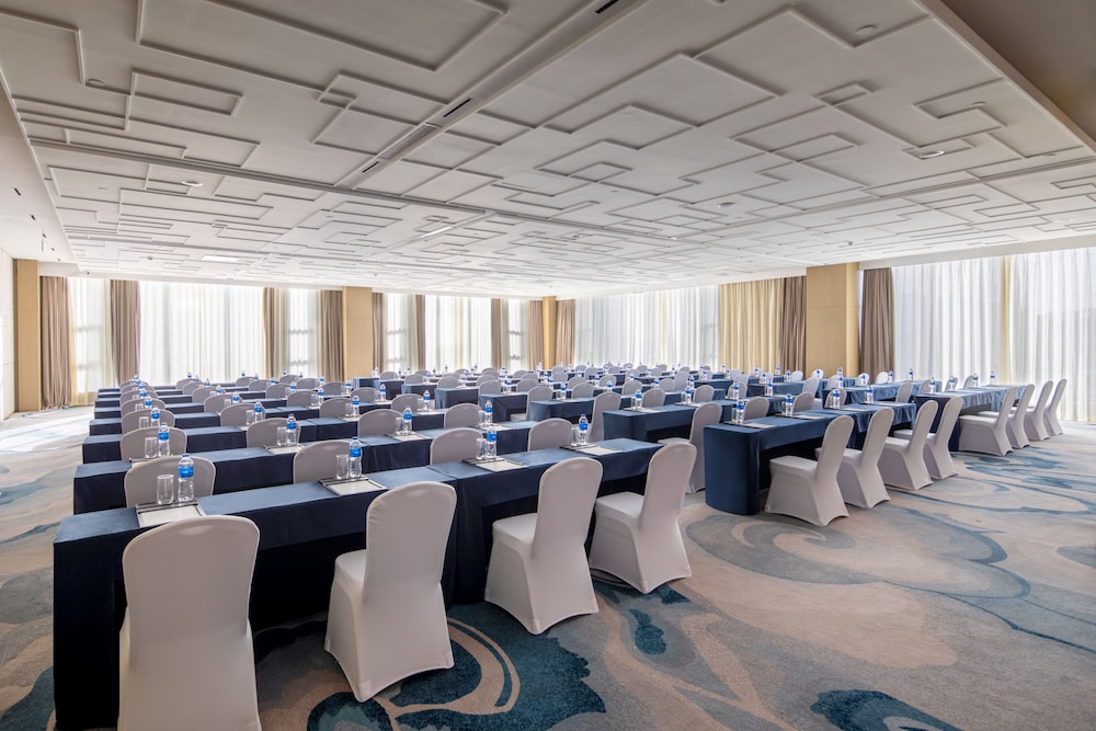 holiday inn chengde park view an ihg hotel