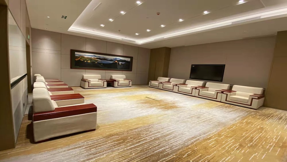 holiday inn express chengde park view an ihg hotel