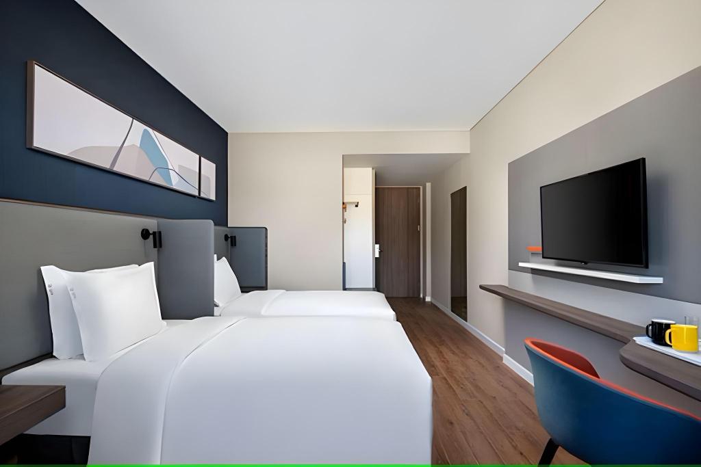 holiday inn express chengde park view an ihg hotel