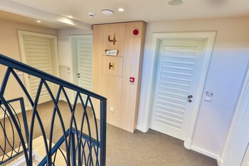 Hotel Bono,,3.5 star