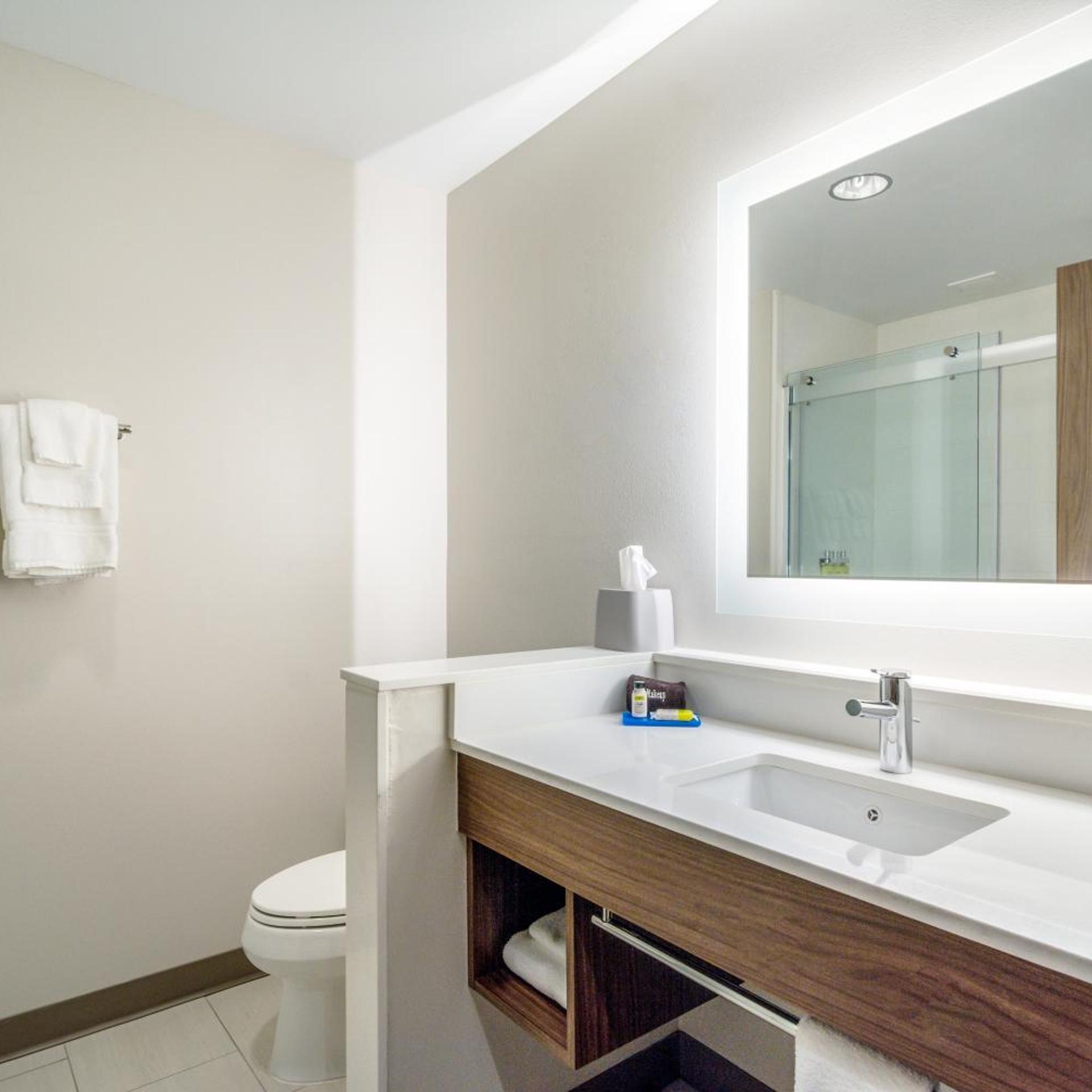 holiday inn express and suites asheboro an ihg hotel
