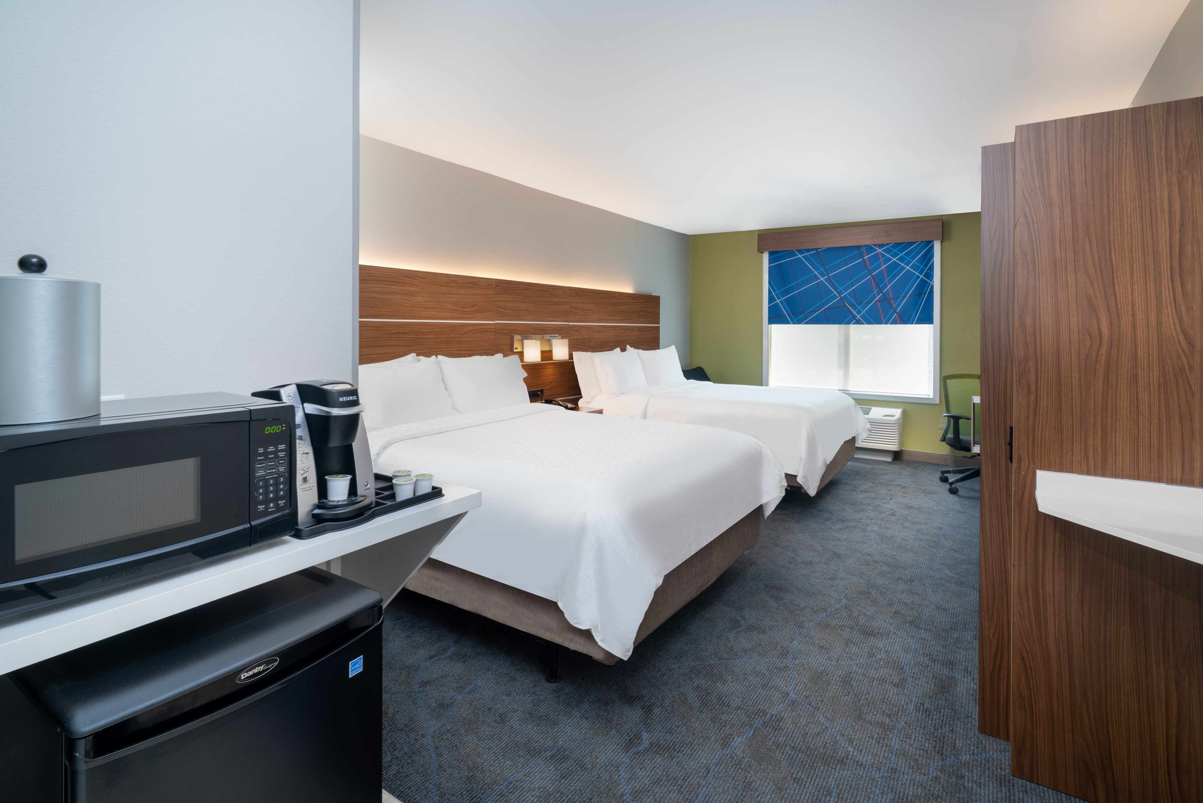 holiday express and suites dahlonega an ihg hotel