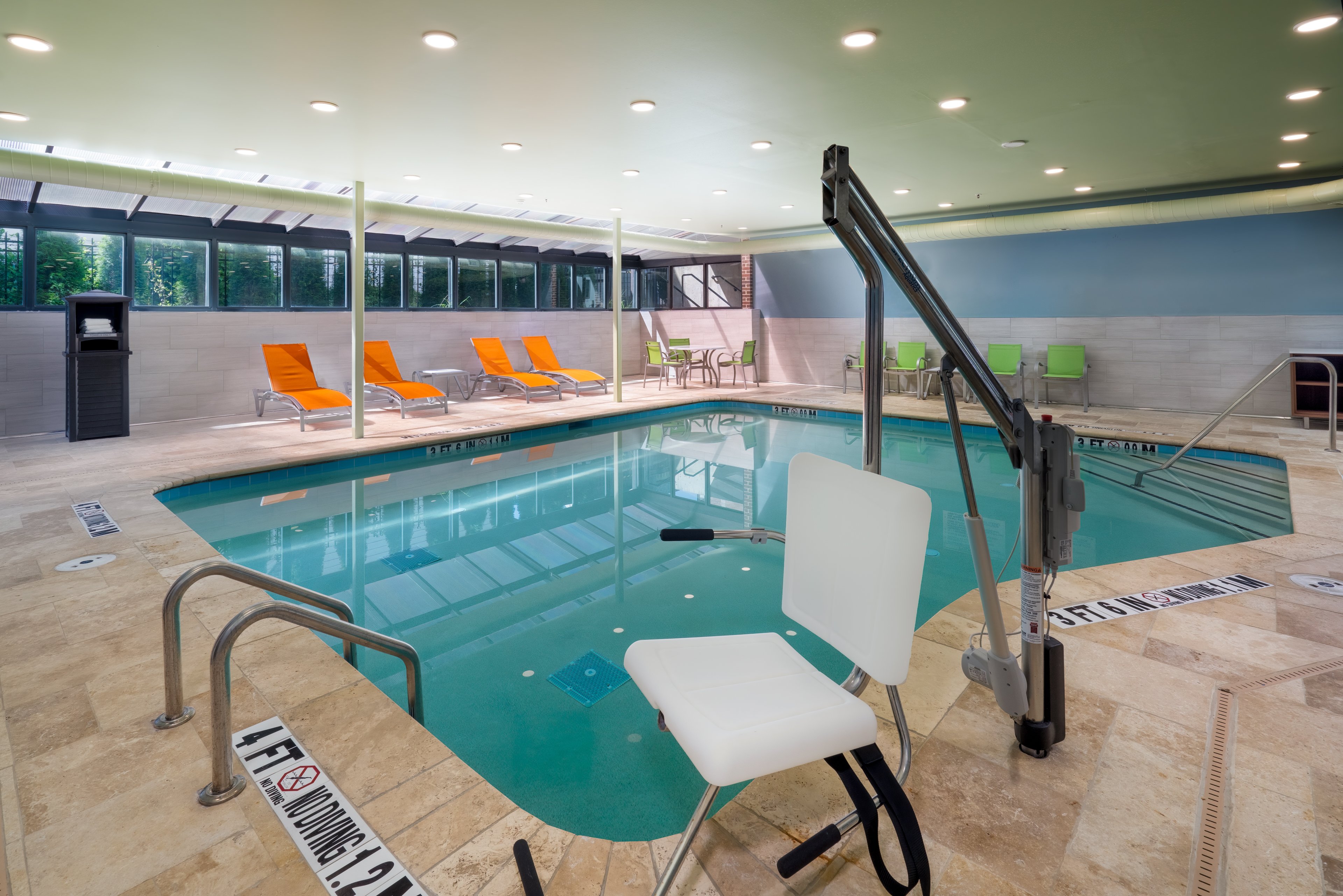 holiday express and suites dahlonega an ihg hotel