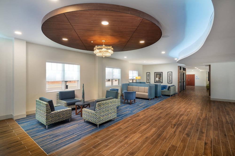 holiday express and suites dahlonega an ihg hotel