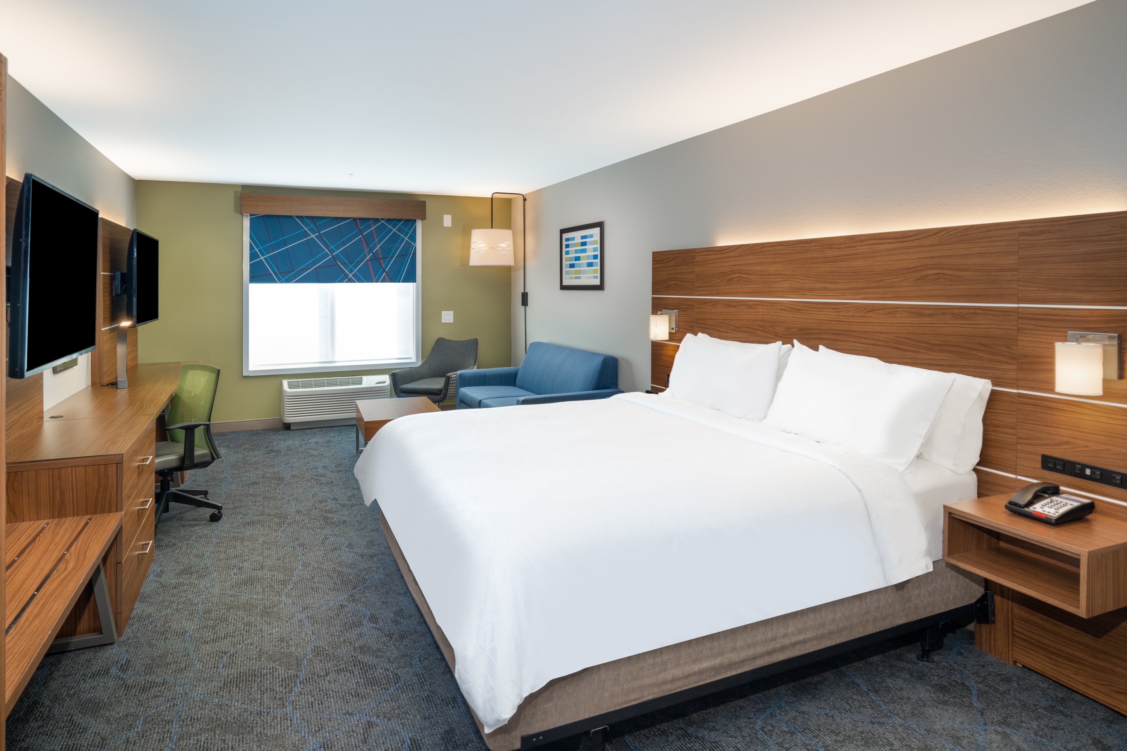 holiday express and suites dahlonega an ihg hotel