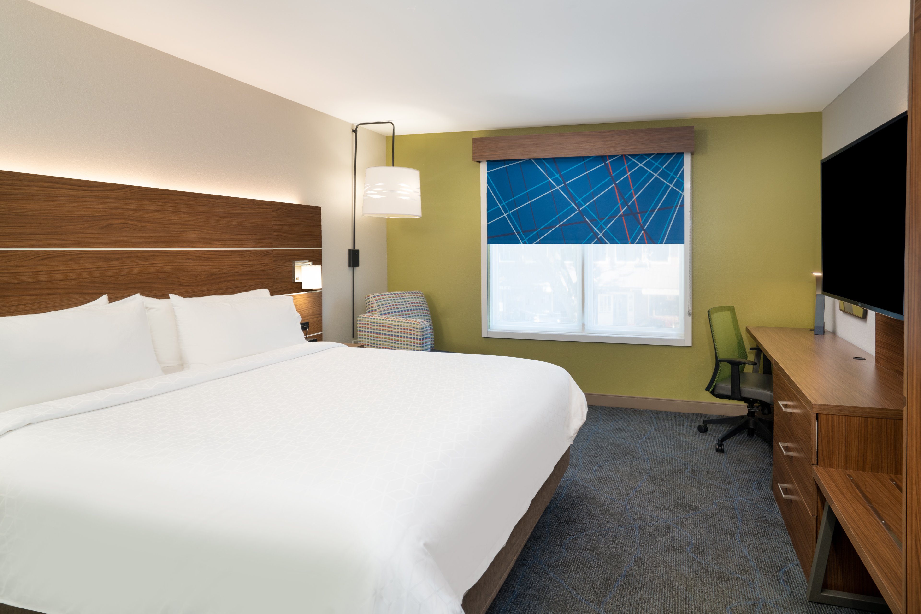 holiday express and suites dahlonega an ihg hotel