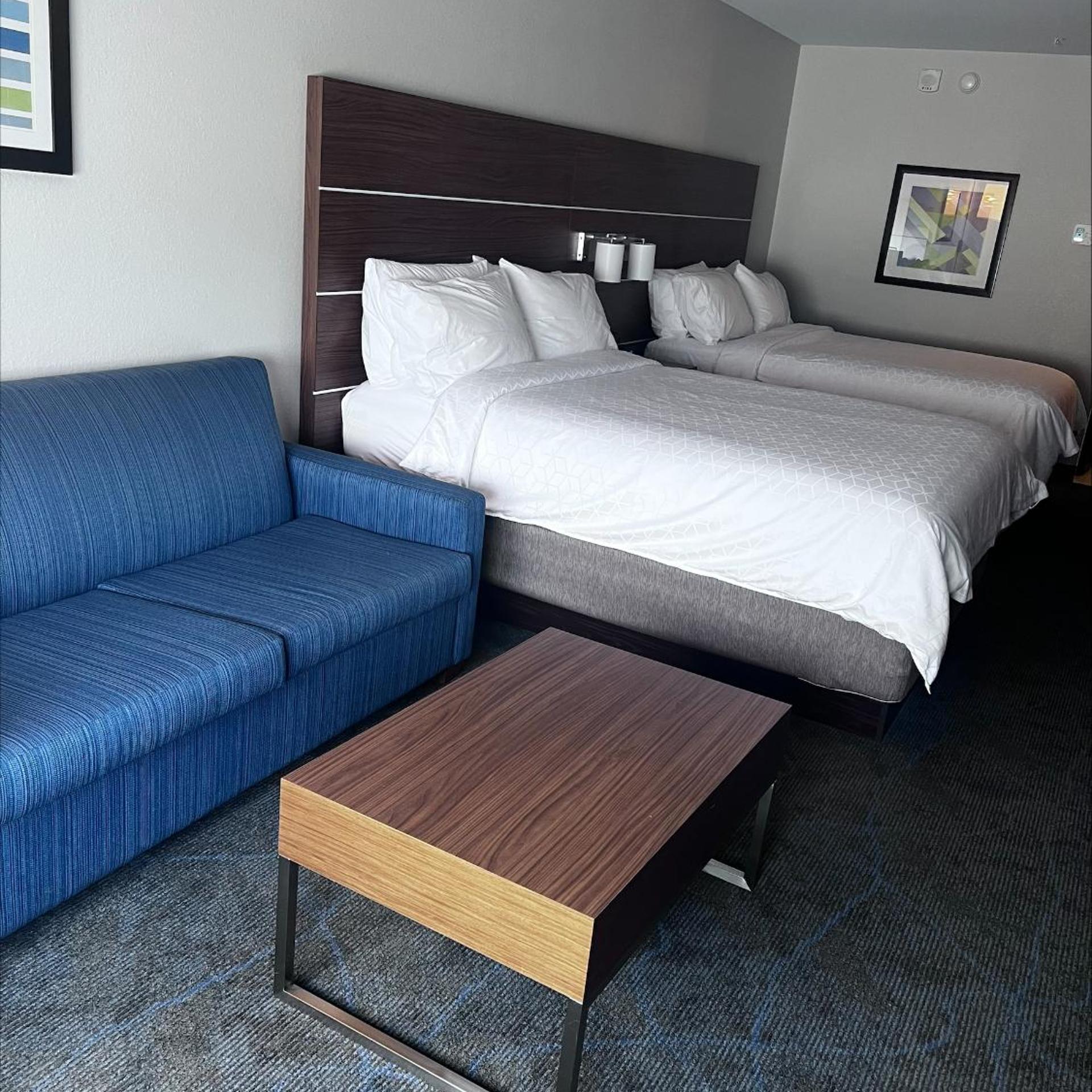 holiday express and suites dahlonega an ihg hotel