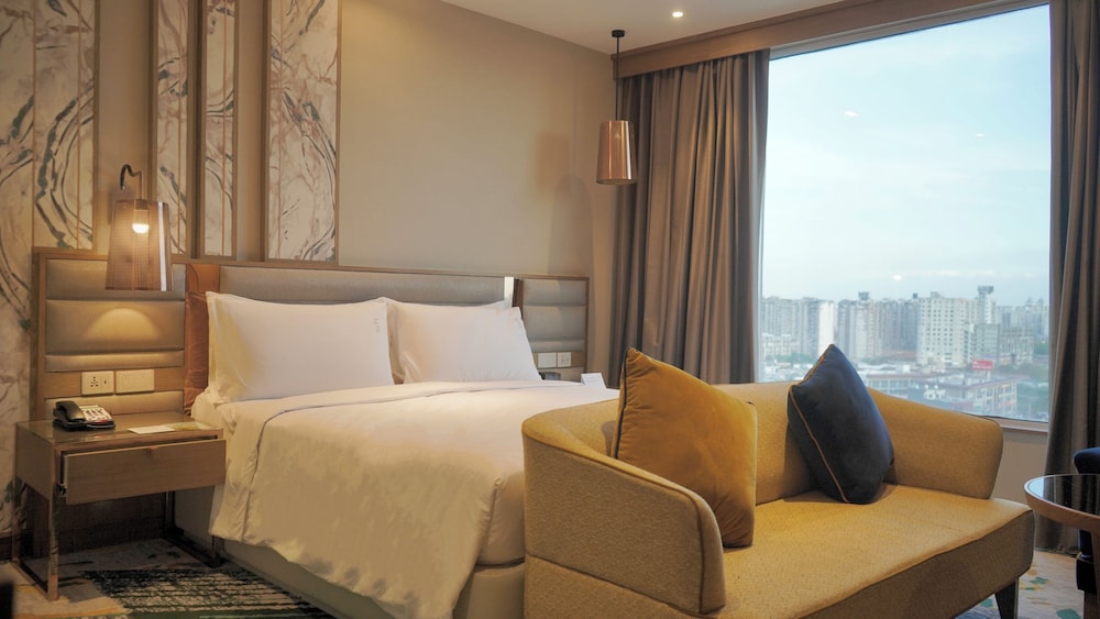 holiday inn chandigarh zirakpur by ihg