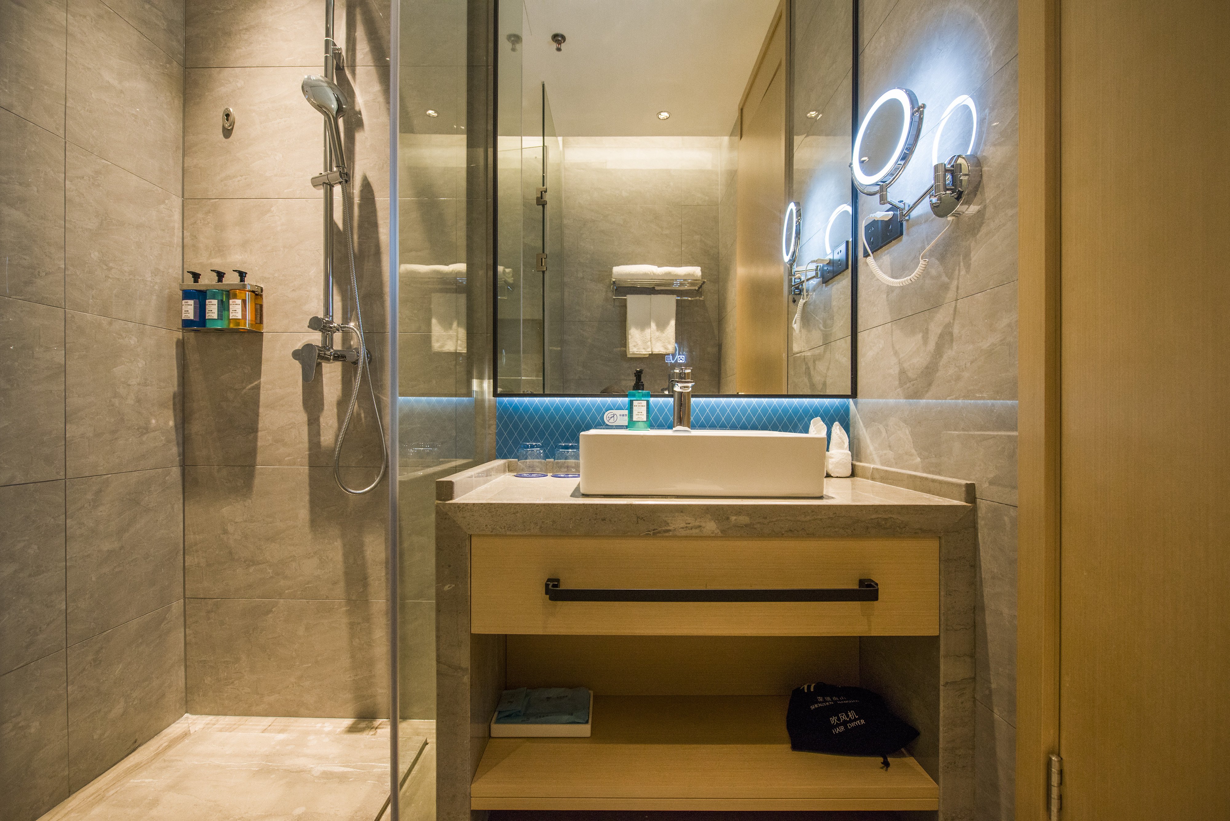 holiday inn express shenzhen nanshan an ihg hotel