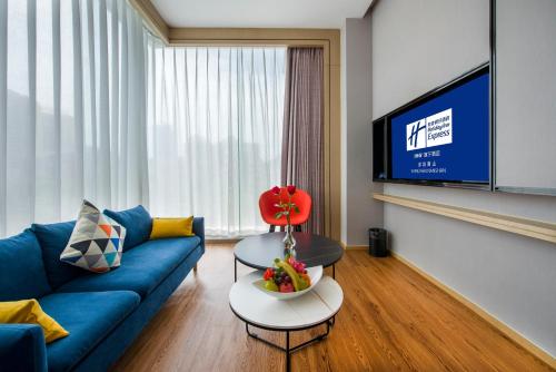 holiday inn express shenzhen nanshan an ihg hotel