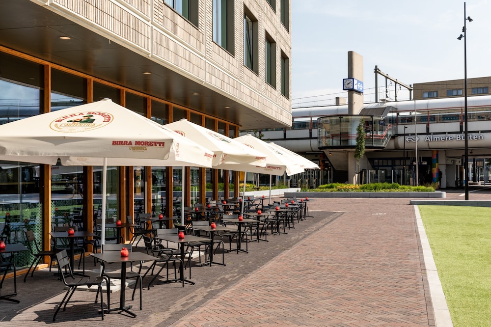holiday inn express almere an ihg hotel