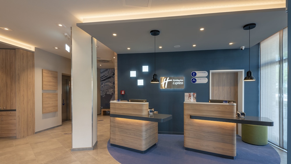 holiday inn express offenbach an ihg hotel