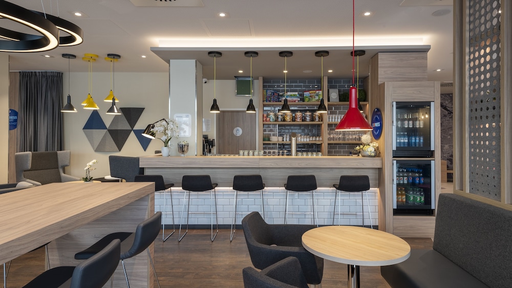 holiday inn express offenbach an ihg hotel