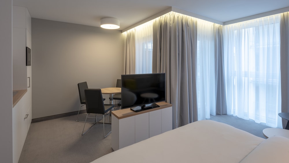 holiday inn express offenbach an ihg hotel