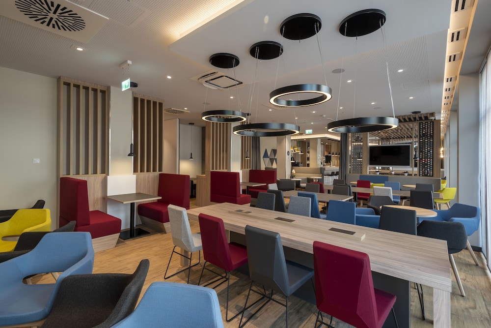 holiday inn express offenbach an ihg hotel