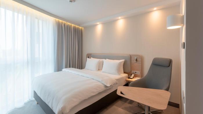 holiday inn express offenbach an ihg hotel